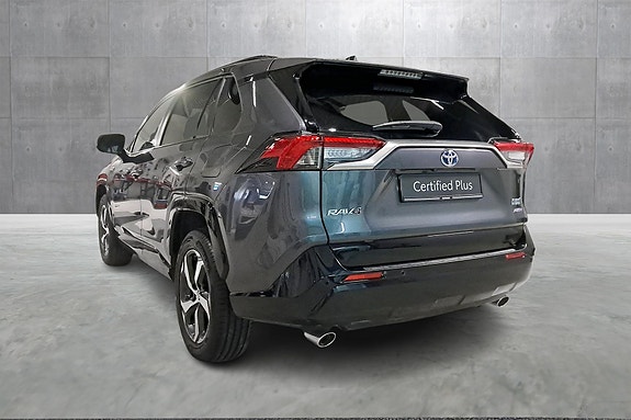 Toyota RAV4 3 of 30