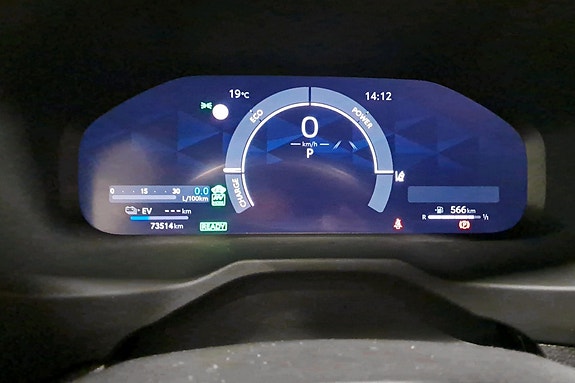 Toyota RAV4 14 of 30