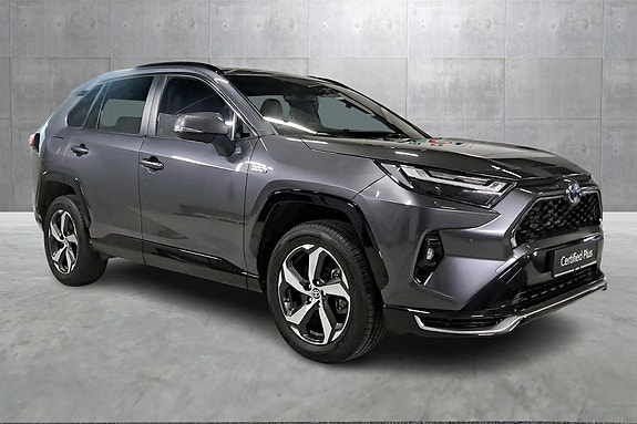 Toyota RAV4 7 of 30