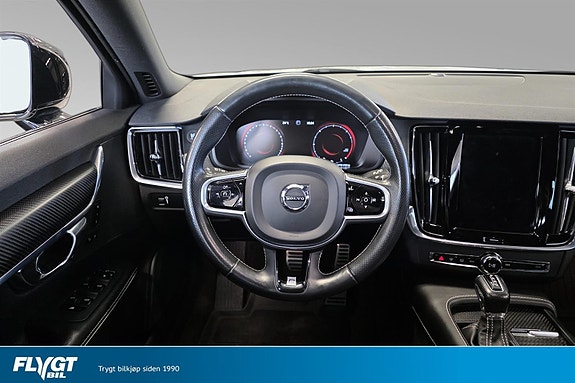 Volvo V90 14 of 30