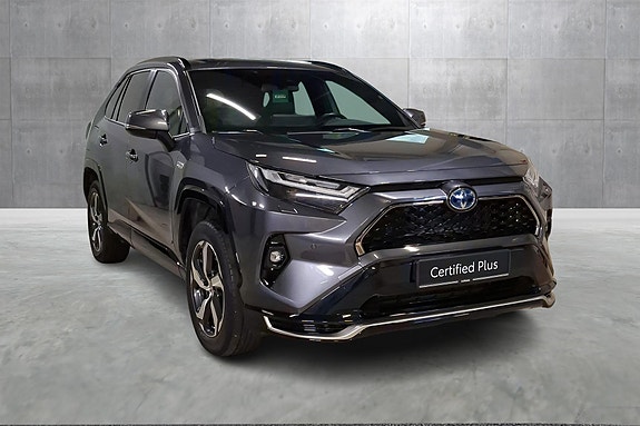 Toyota RAV4 7 of 24