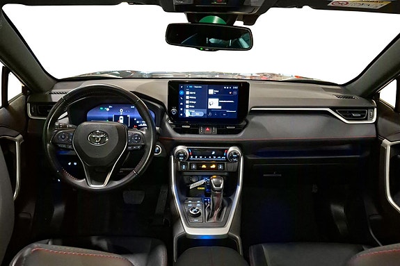 Toyota RAV4 10 of 24