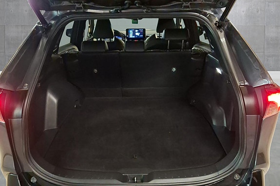 Toyota RAV4 19 of 24