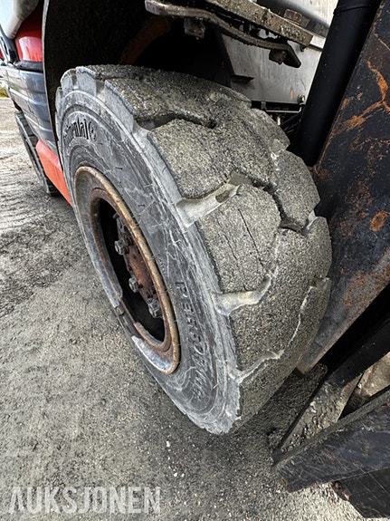 Toyota 62-6FDF30 Diesel Gaffeltruck - Hydraulisk sideskift - Sertifisert til august 2026 14 of 30