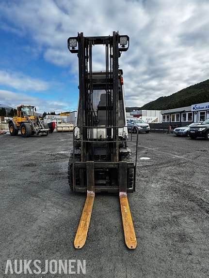 Toyota 62-6FDF30 Diesel Gaffeltruck - Hydraulisk sideskift - Sertifisert til august 2026 2 of 30
