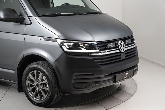 Volkswagen Transporter 3 of 23