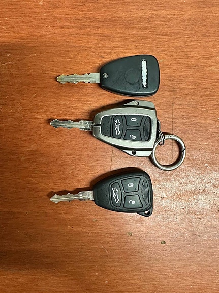 Jeep Commander 28 of 28