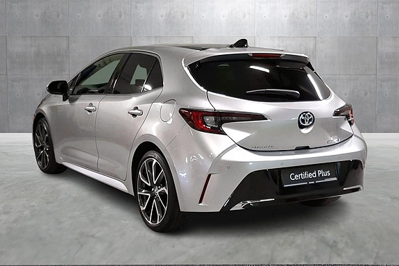 Toyota Corolla 3 of 26