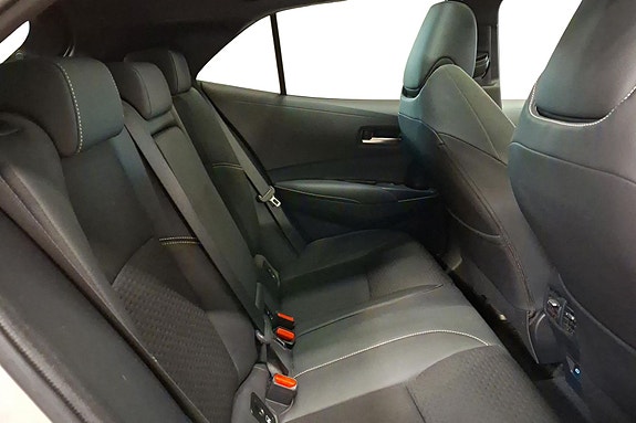 Toyota Corolla 18 of 26