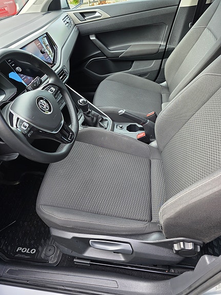 Volkswagen Polo 10 of 12