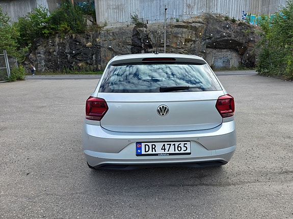 Volkswagen Polo 5 of 12