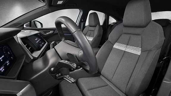 Audi Q4 e-tron 10 of 29