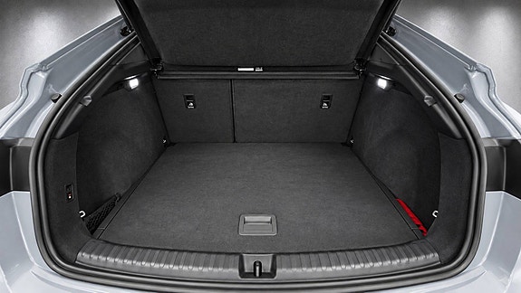 Audi Q4 e-tron 7 of 29