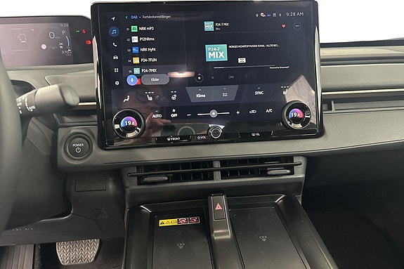 Toyota bZ4X 5 of 10