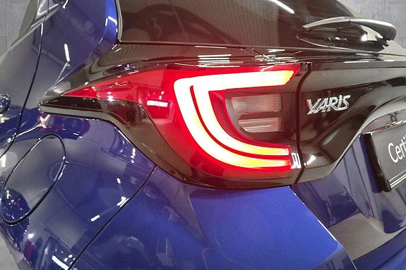 Toyota Yaris 26 of 30