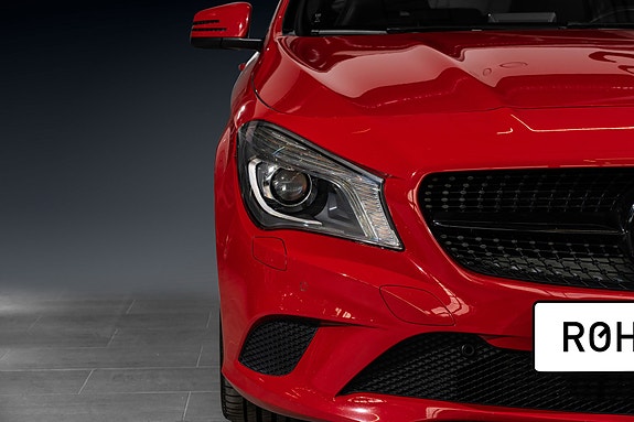 Mercedes-Benz CLA180 4 of 28