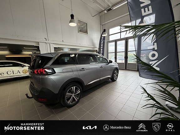 Peugeot 5008 5 of 29