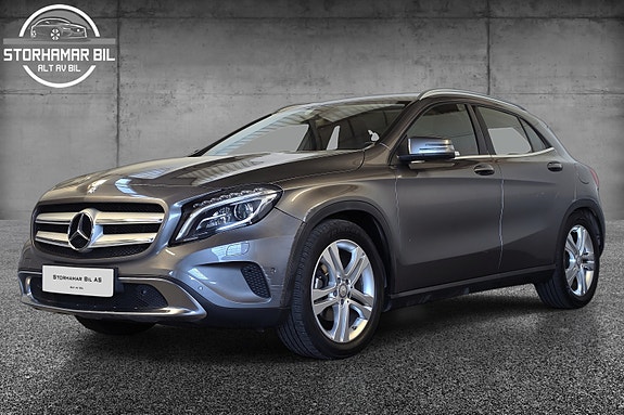 Mercedes-Benz GLA200 5 of 30
