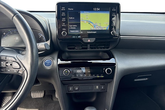 Toyota Yaris Cross 6 of 11