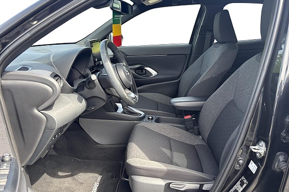 Toyota Yaris Cross 3 of 11