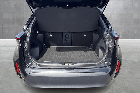 Toyota Yaris Cross 10 of 11
