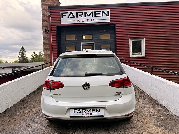 Volkswagen Golf VII 4 of 8