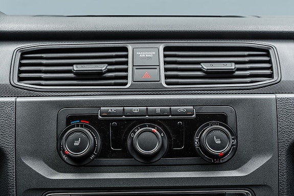 Volkswagen Caddy 26 of 30