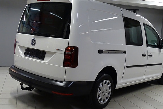 Volkswagen Caddy Maxi 8 of 30
