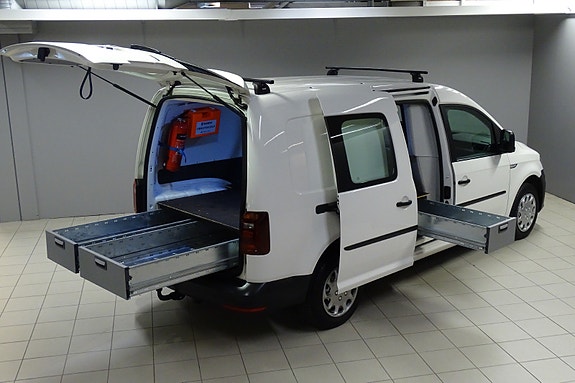 Volkswagen Caddy Maxi 21 of 30