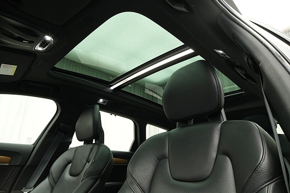 Volvo V90 29 of 30