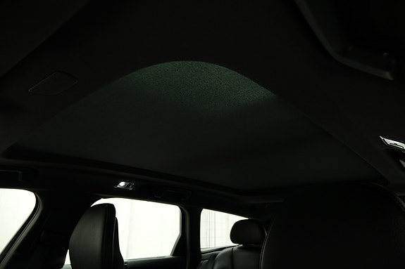 Volvo V90 26 of 30