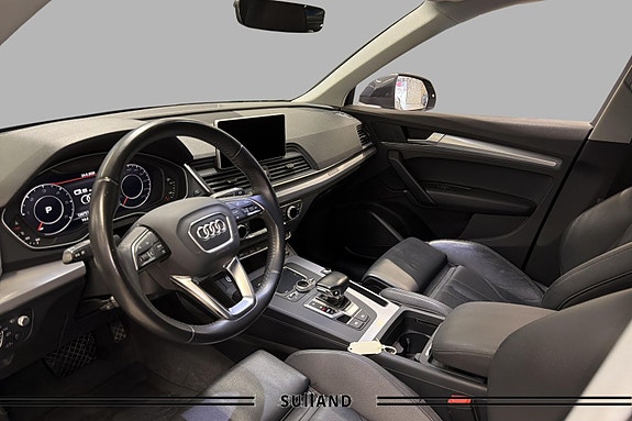 Audi Q5 10 of 29