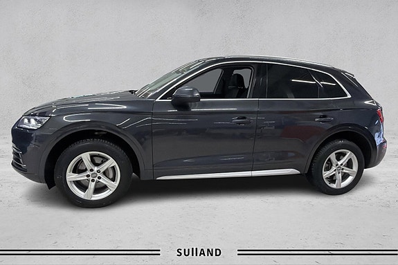 Audi Q5 2 of 29