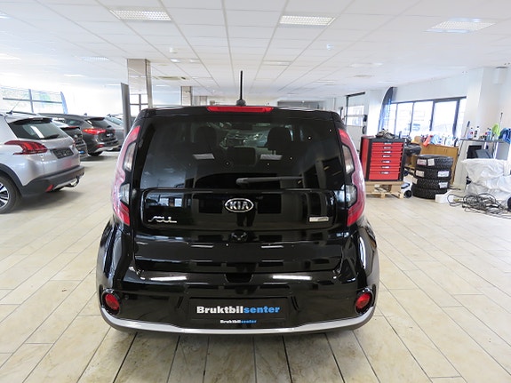 Kia Soul 4 of 24