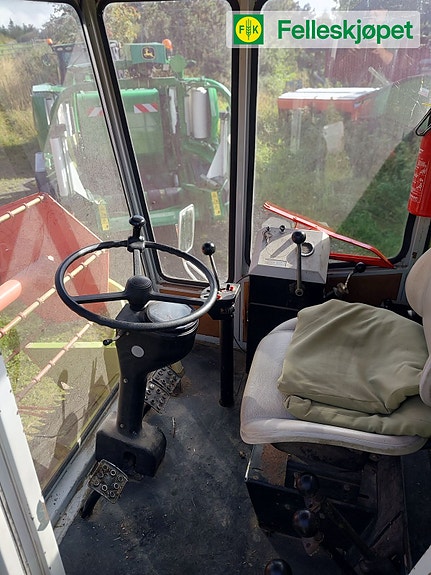 CLAAS Dominator 48 8 of 9