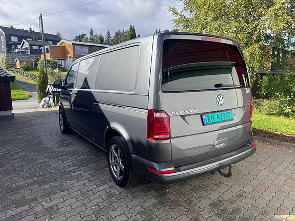 Volkswagen Transporter 5 of 21