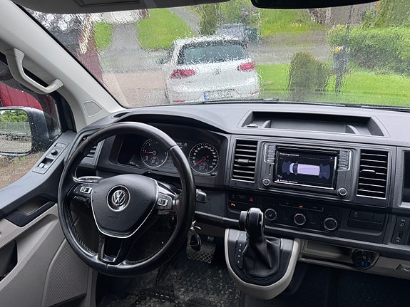 Volkswagen Transporter 19 of 21