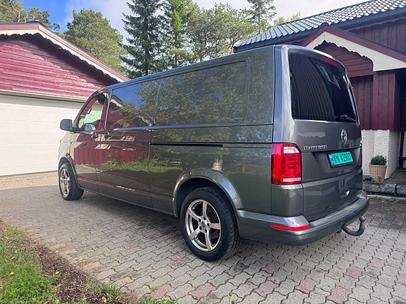 Volkswagen Transporter 9 of 21