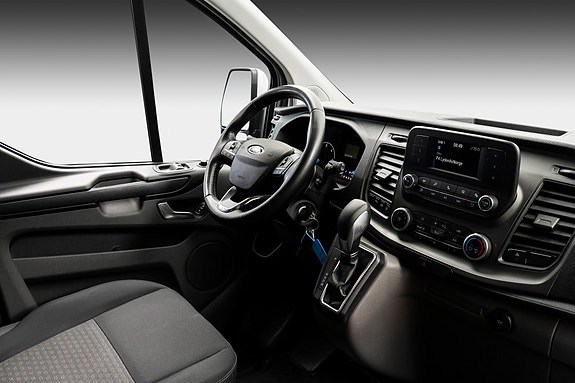 Ford Transit Custom 24 of 26