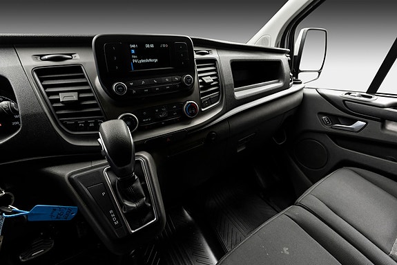 Ford Transit Custom 14 of 26