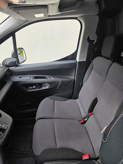 Toyota Proace City 18 of 30