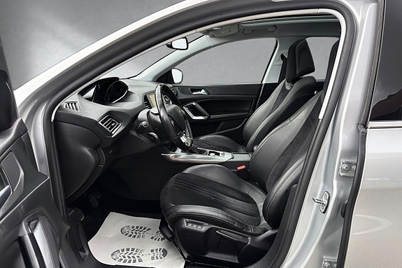 Peugeot 308 10 of 30