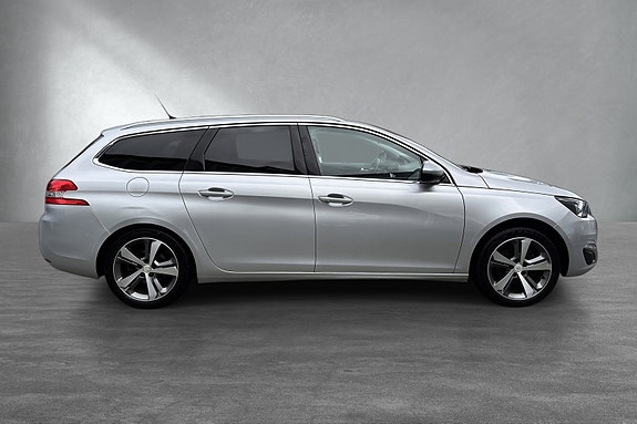 Peugeot 308 6 of 30