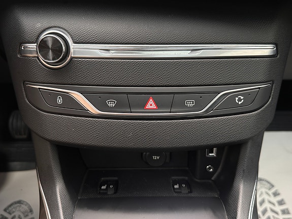 Peugeot 308 30 of 30
