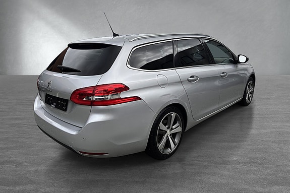 Peugeot 308 5 of 30