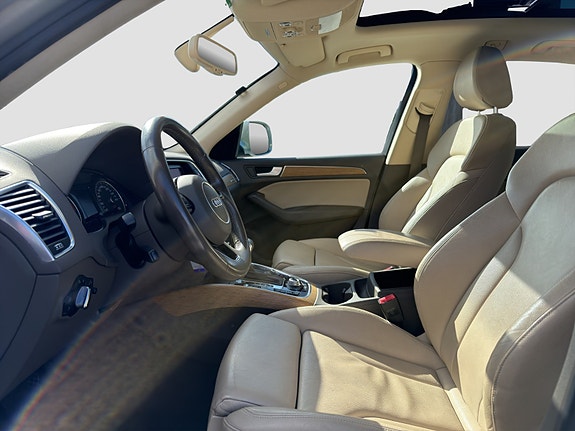 Audi Q5 10 of 30