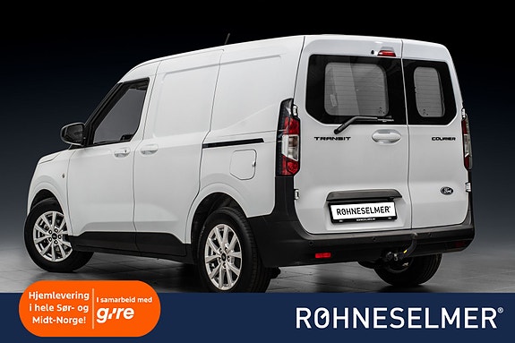 Ford Transit Courier 2 of 26