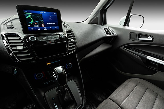 Ford Transit Connect 14 of 26