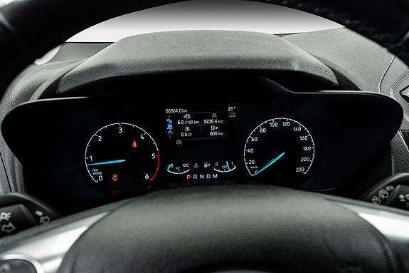 Ford Transit Connect 13 of 26