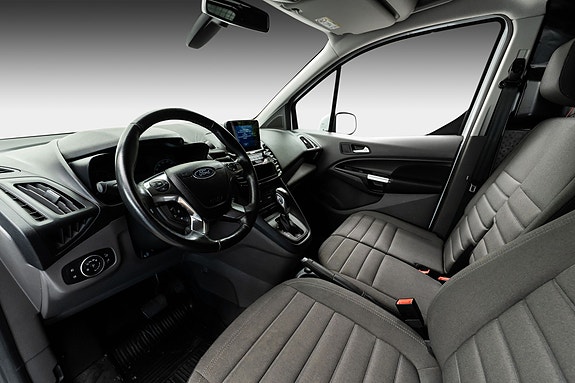 Ford Transit Connect 21 of 26